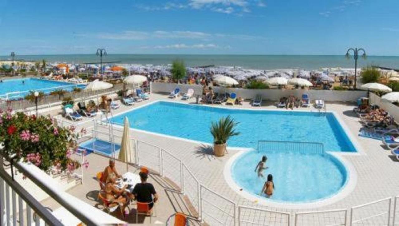 Hotel Condor Lido di Jesolo Eksteriør bilde