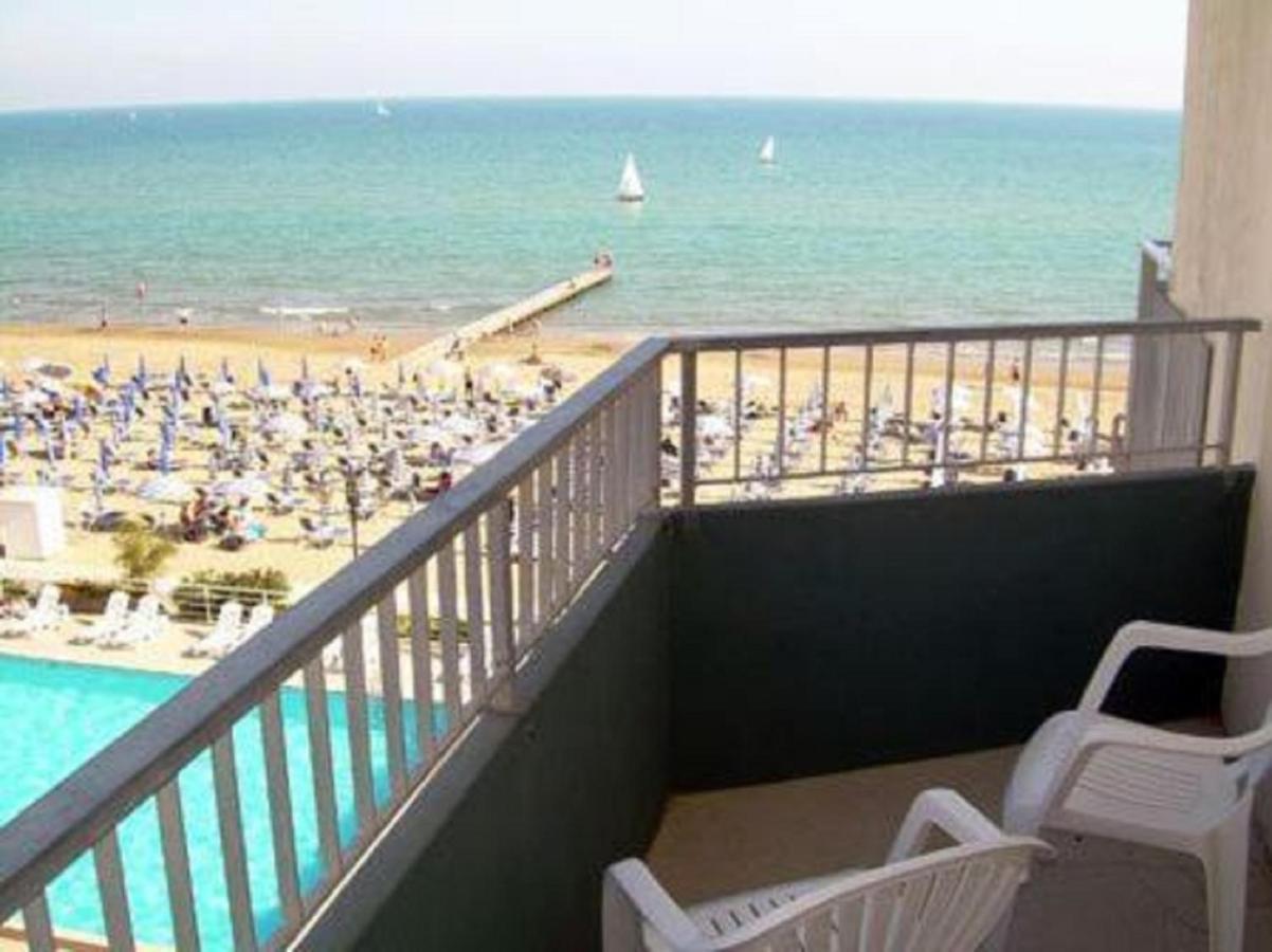 Hotel Condor Lido di Jesolo Eksteriør bilde