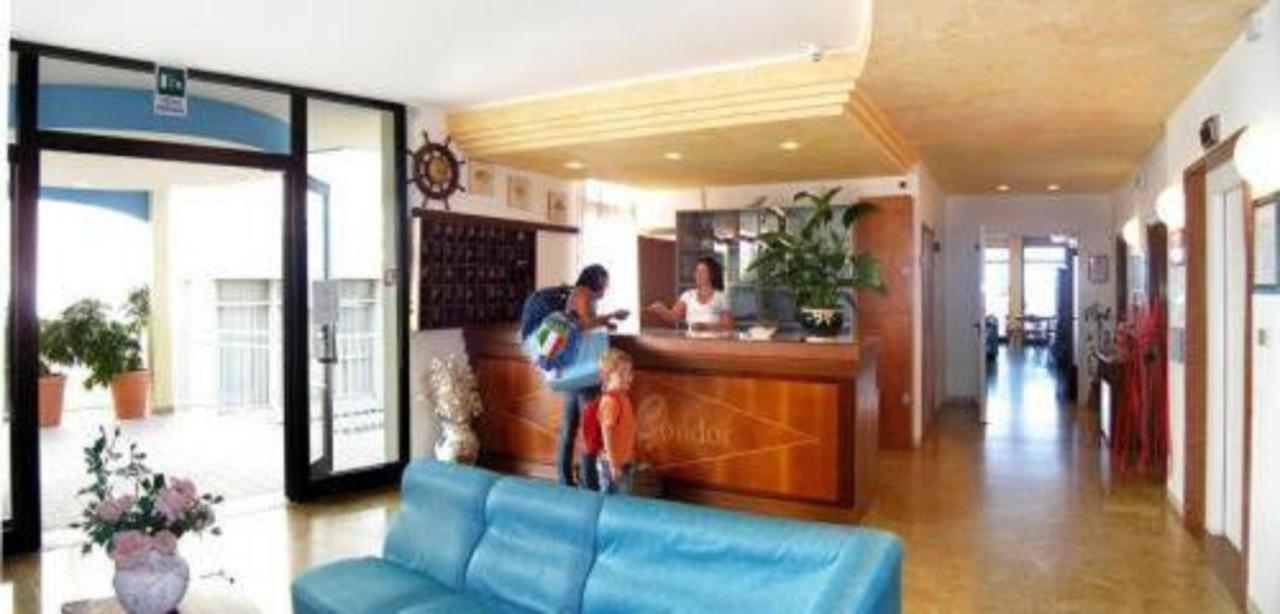 Hotel Condor Lido di Jesolo Eksteriør bilde
