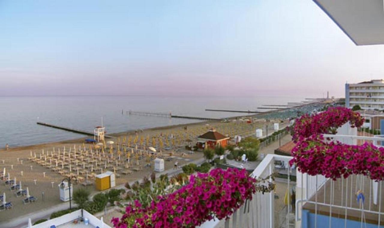 Hotel Condor Lido di Jesolo Eksteriør bilde